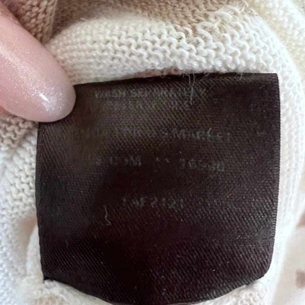 Loro Piana 100% Linen Striped Sweater Size 48 button detail on shoulder - Picture 6 of 11